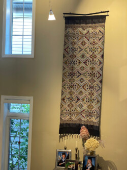 Tapestry silk tapestry